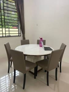 GEYI HOMESTAY