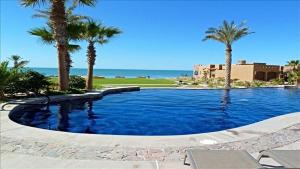Luxury Condo Bella Sirena 805 C , Sandy Beach