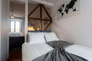 Ola Lisbon - Bairro Alto I