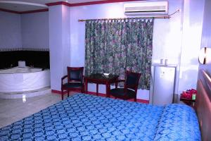 Pacific Breeze Hotel and Resort