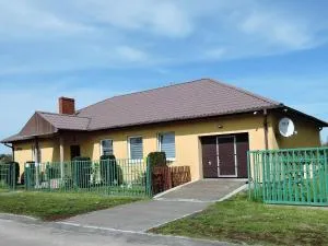 Holiday home in Stepnica for 6 persons - 戈莱纽夫