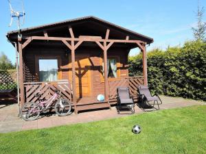 Neat cottages for 4 people, 600m from the lake, Kolczewo