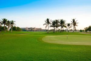 Abu Dhabi Golf Club, Sas Al Nakhl, Abu Dhabi, United Arab Emirates.