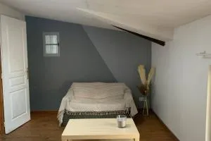 Duplex à Monteux centre, 5 couchages distincts, LOCAL VELOS - Monteux