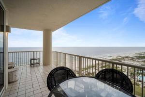 Beach Club 1603A by ALBVR - Lil Bit of Paradise is your perfect beach getaway