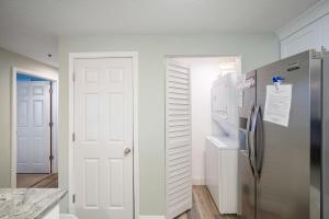 Beach Club 1603A by ALBVR - Lil Bit of Paradise is your perfect beach getaway