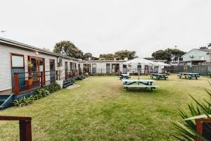 Beach Holiday Apartments - Geelong