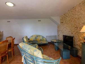 Maisons de vacances Gite Paulin, 4 pieces, 6 personnes - FR-1-616-246 : photos des chambres