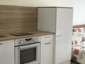 Maison avec Courette à 450m de la Plage et Proche Commerces - Tout Équipée - FR-1-22-176