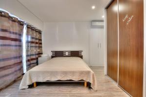 Appartements Rez de Villa Antibes : photos des chambres