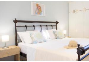 Aelia House - Elia