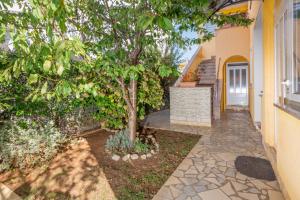 Apartment Valbandon 7352a