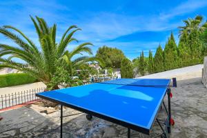 Familia by Aguilarent