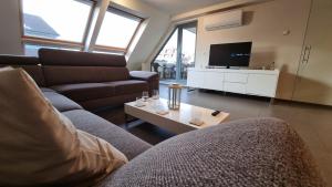 Sans Souci Superior - Ruim, lichtrijk appartement met privé parking