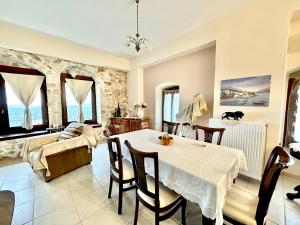 Luxury villa with private infinity pool