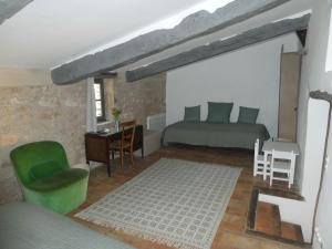 Maisons d'hotes Le Jas des aiguiers : photos des chambres