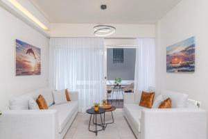 Luxury Town Center Suite, Β1