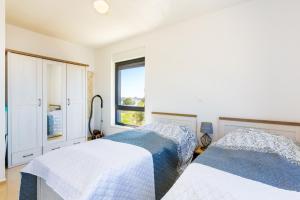 Vizula Sunset D - Antonio & Ulla & Undine