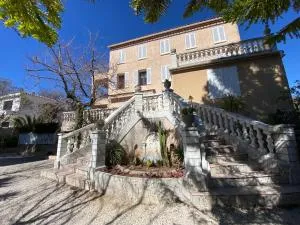 CARQUEIRANNE STUDIO DE CHARME PROCHE PLAGES - Les Salettes