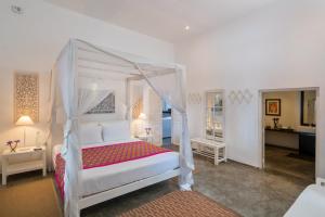 Taru Villas 906 - Hikkaduwa