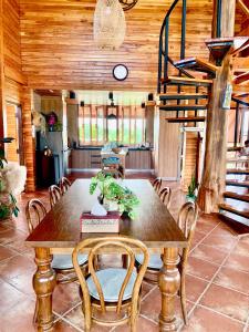 Rang Robin Farmstay with swimming pool