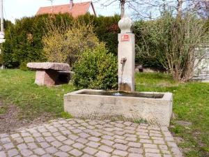 Maisons de vacances Maison de 4 chambres avec jardin amenage et wifi a Wuenheim : photos des chambres