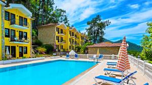 Bougainvillea Houses