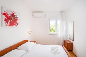 Studio Apartments Near Center 