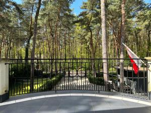 4 Bedroom Peaceful Relaxation with outdoor wood-fired sauna and spa