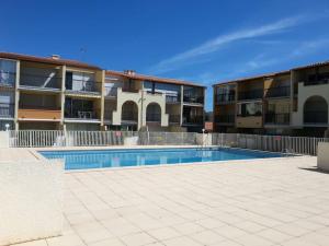 100m de la plage richelieu + piscine