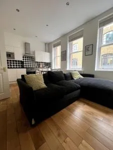 1-Bed Flat in Historic Camden - London