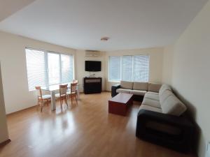 Dom-El Real Apartments 4 - Sveti Vlas