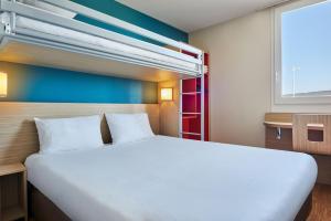 Hotels Kyriad Direct Mont De Marsan - St Avit : photos des chambres