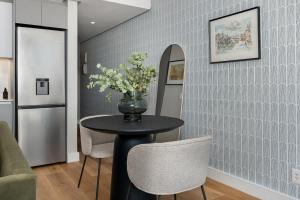 7 on Bantry Apartments