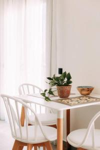 Glamorous Studio near Center