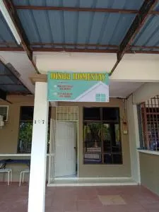 DiNda Homestay - Kampong Pantai Johor