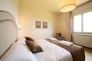 Appartamento Royal con 2 Camere da Letto e Giardino
