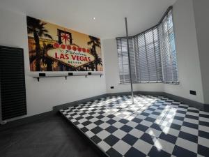 The White House Vegas Suites