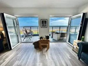 South Beach Villa - Nafferton