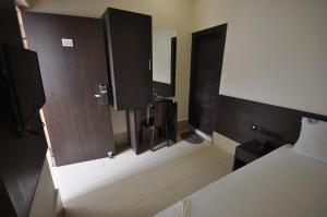 Vijey Hotels