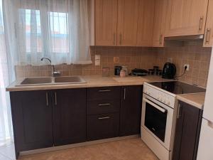 LIVIERATOS APARTMENTS