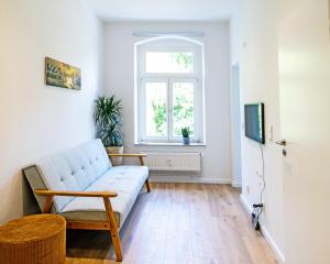 7-Raum-Wohnung überm Park, 800m zu Zentrum & HBF