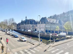 LE QUAI 18 - Luxe - Plein Centre - Vue dur les quais - Wifi - Parking