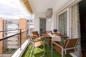 Alva Park Sunny apartment near the beach