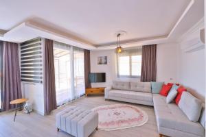 Luxury Villa Meri with Pool and Jakuzi in Kaş