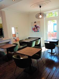 Hotels Hotel de France : photos des chambres