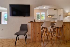 Dolce Apartment 3 Bedrooms 5 Guests 10min to Cannes