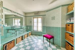 Maison Prado - avec piscine privée et grand jardin
