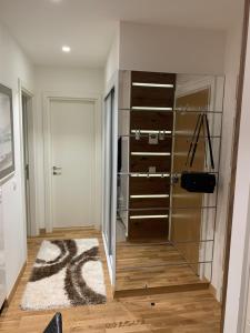 Belgrade Waterfront Wolf