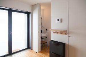 FLH Intendente Modern Mezzanine with Balcony